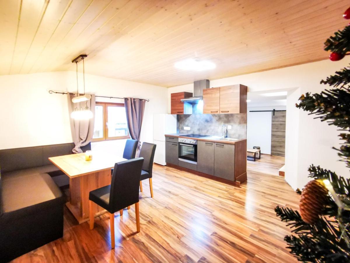 Alpenchalet Dona Partenen Exterior photo