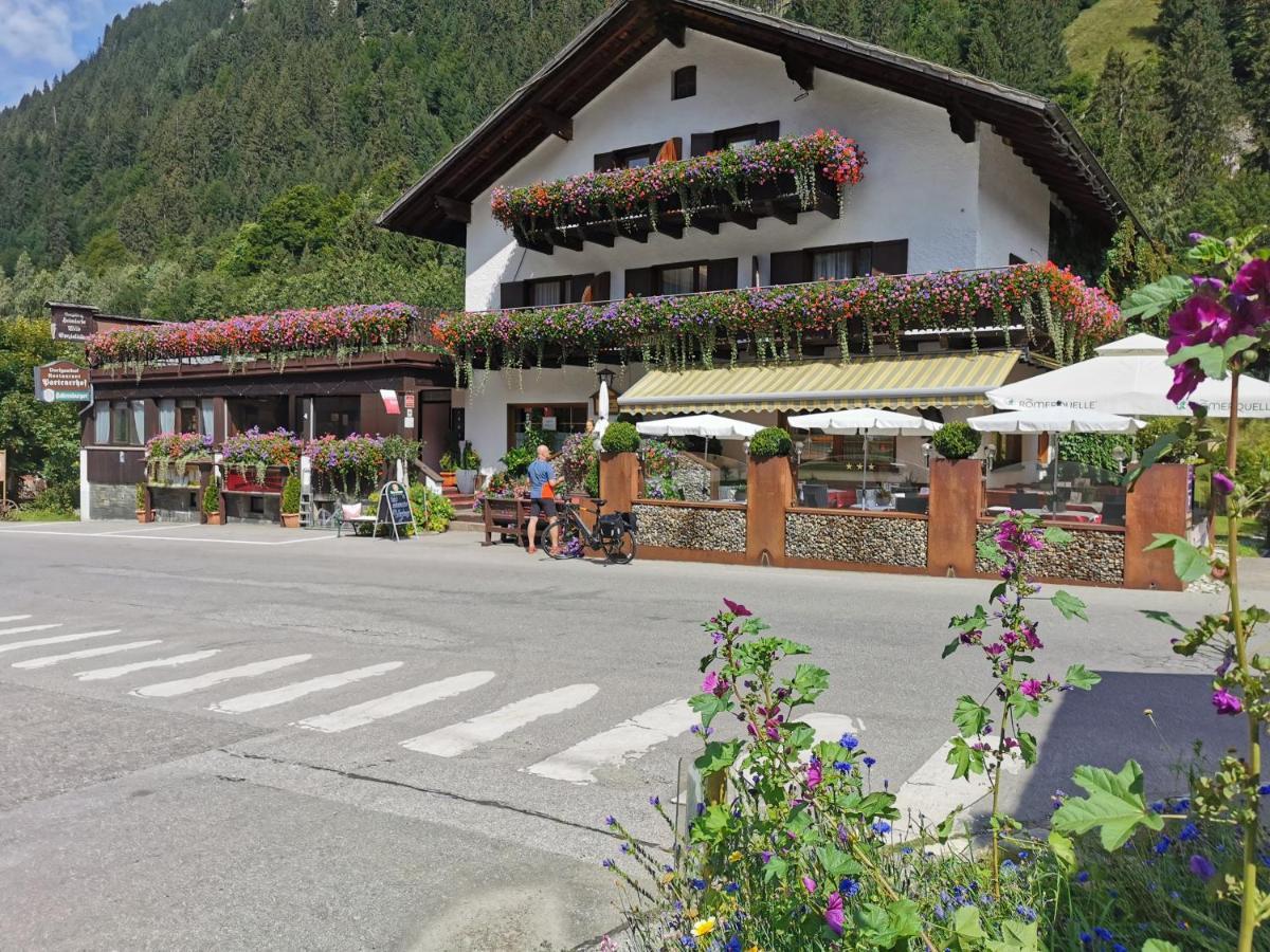 Alpenchalet Dona Partenen Exterior photo